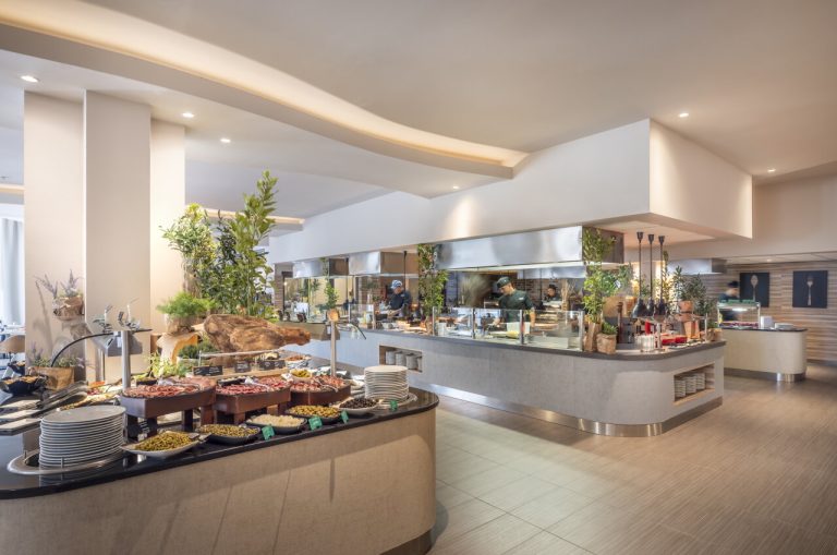Valamar Parentino Hotel_Mediterraneo restaurant_04 (11258) [lowres]